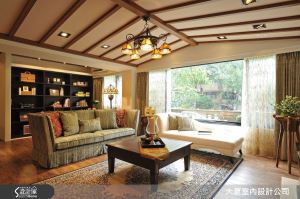 在樹梢間輕靈漫步 城市裡的 44 坪英式鄉居風景_視覺圖