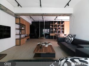 30 年老屋返老還童！在 Loft 風居宅完成遊樂園想像_視覺圖