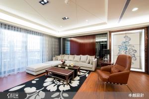 自然木紋與新古典共舞 獨享90坪的氣派生活_視覺圖