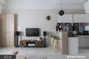 輕盈超紓壓！在 30 坪清新北歐宅 一起甜蜜成家吧！_視覺圖