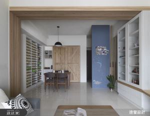 在家就能環遊 200 個城市！擁有一整面星巴克杯牆的北歐宅_視覺圖