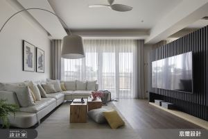 心機收納櫃假扮電視牆！空間感、好動線都滿分的全方位住宅_視覺圖