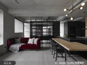 一個人也精采生活！用深色調打造飯店風單身宅_視覺圖