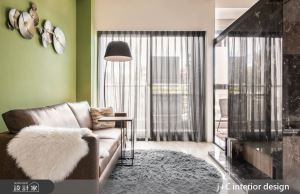 綠與光影的疊加！泛著抹茶清香的 20 坪單身宅_視覺圖