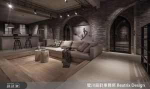 長型老屋神進化！化身我們的暮光之城_視覺圖
