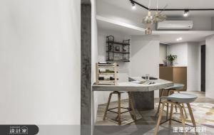 CP 值超高的老屋翻新！小家庭也能擁有浴缸簡約宅_視覺圖