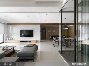 暗藏撞球桌的光感簡約宅！顛覆你對三代同堂的生活想像_視覺圖