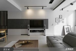 還給老屋淨白容顏！沉浸 30 坪六口宅的透明感_視覺圖