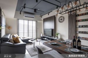 CD 收藏大方展示！把 1 家 4 口音樂魂帶進現代風新居_視覺圖