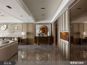 香檳金的浪漫氣息 重現電影中的奢華大宅_視覺圖