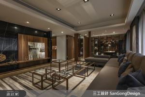 描繪老師的生活藍圖！紳士更衣室、透明書房盡在混搭美宅_視覺圖