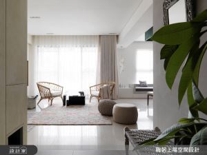 向萬物借鏡的現代風親子宅！開放式廚房、隱藏式收納櫃沉澱灰色的淡然_視覺圖