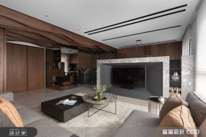 訂製百坪「飯店式豪宅」！木質波紋舞動大宅氣勢，異質材拼貼塑造高端質感_視覺圖