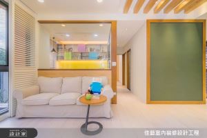 趣味黑板牆與玻璃書房！高彩度繽紛色打造 22 坪溫馨童趣住宅_視覺圖