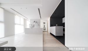 開放式設計新定義！轉「折」取代輕隔間，24 坪簡約風小宅機能更多元_視覺圖