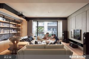 防疫期間免煩惱！家庭劇院、工業書牆和兒童遊戲室，讓全家「宅」得超快樂的現代風親子宅_視覺圖