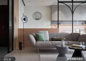 一池湖水綠的溫柔雋永！電視牆結合餐桌設計，讓36坪北歐宅傳出歡樂笑聲_視覺圖