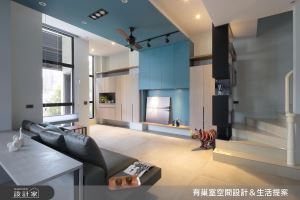 現代風透天清新又個性！療癒天空藍下發現不鏽鋼中島吧台_視覺圖