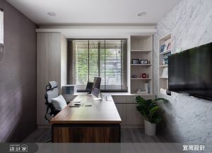 25 坪長型老屋全面重啟！休閒吧檯、旋轉書櫃，待九個小時也不倦怠_視覺圖