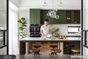 莫蘭迪綠唯美大中島，揭開英倫新古典宅紳士品味！_視覺圖