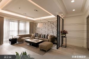 時髦又溫馨！打造寬敞客廳、中島大廚房，三代同堂都超滿意的 80 坪混搭宅！_視覺圖