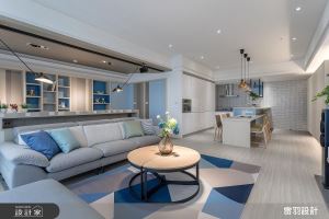 開箱 46 坪繽紛藍色北歐宅！夢幻中島餐廚、大書房，讓空間更好住！_視覺圖