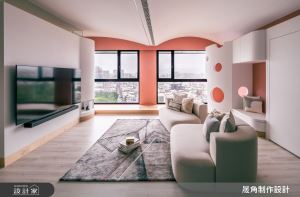 繽紛夢幻的北歐風親子宅！簡練線條、大膽用色，納入高空美景讓視野更開闊_視覺圖