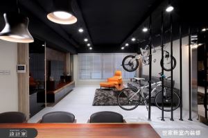 個性單車架化身時尚風景！39 坪風格混搭宅，展現獨一無二的生活態度！_視覺圖
