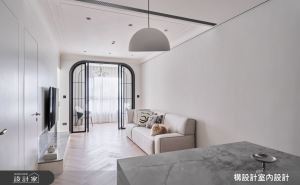 設計師的浪漫生活! 擁異國圓拱門的法式輕古典美宅_視覺圖