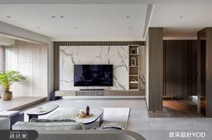 44坪老屋煥顏術！石材電視牆打造現代風氣度，讓自然木質鋪敘家的溫度_視覺圖