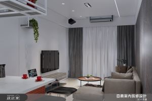 18坪現代風小宅兩人住剛剛好！梳理動線放大空間，創造在中島午茶或客廳歡唱的度假時光_視覺圖