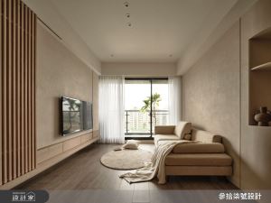 給父母最舒適的退休生活！20坪毛胚屋改造侘寂風，木紋與弧形動線挹注人文溫度_視覺圖