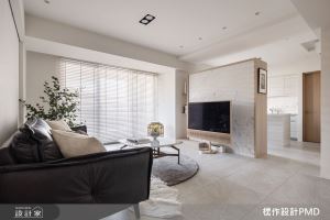 雙戶合併變舒適兩大房！清新自然系北歐宅，實現公仔收納和更衣間夢想_視覺圖