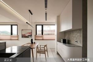 Youtuber私宅也是攝影棚！充沛日光走入簡約宅的慢步調_視覺圖