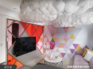 單身空姐的夢幻居所！清甜粉色+捕夢網吊椅打造療癒氛圍_視覺圖