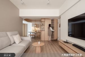 格局轉向空間連結更優越！22 坪老屋跳脫格局框架，玄關收納升級、餐廚關係更美好_視覺圖