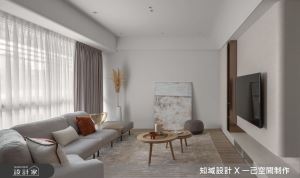 中古屋翻新北歐風設計！電視牆轉向使動線流暢，溫潤木質提升家屋溫度_視覺圖