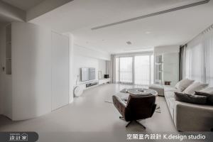 室內設計的斷捨離術!留白語彙與無接縫地坪打造藝術混搭宅_視覺圖