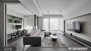 灰色質感現代宅！深木質調、玻璃拉門與開放中島美廚，賦予家屋人文溫度_視覺圖