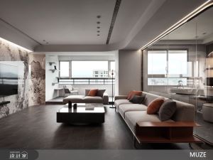 坐擁城市景觀的大齡老屋！現代都會宅許一家四口及毛孩悠然慢生活_視覺圖