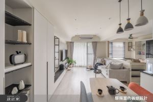 徜徉趣味現代親子宅！洞洞板、灰色樂土視覺牆與開放櫃設計，生活感物件妝點一室溫馨_視覺圖