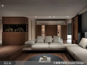 精奢雍雅都會現代宅，融入自然與石木既是堅固的避風港、也是舒適之地_視覺圖