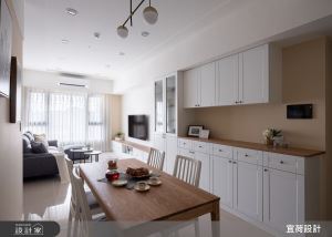 猶如春天溫暖的鄉村風住所，一家四口擁有鋼琴區和生活場域讓情感更凝聚_視覺圖