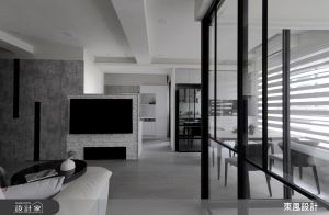 穿透式隔間讓日光走進家中！容納海量收納與齊備機能的25坪灰階現代宅_視覺圖