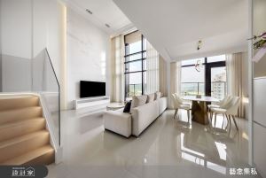 以白為題的藝術透天宅，彩繪大理石紋和造型光帶展現豪宅對精緻與高雅的追求_視覺圖