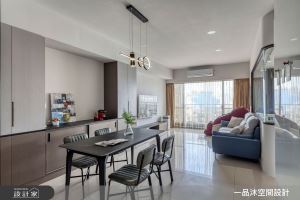 通透的玻璃隔間讓家更大了！彈性拉門賦予嶄新生活更多選擇與可能_視覺圖