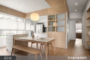 老屋翻新三面採光柔焦美化，結合木質收納、彈性隔間，創造日系雜誌中療癒的鬆弛感居家_視覺圖