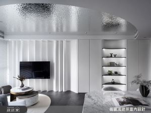 高級訂製單身宅！獨特線性照明與波浪牆為屋主實現充滿創意的美家_視覺圖