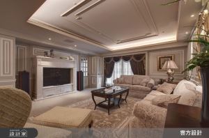 原來新古典風可以這麼溫柔！歐美大宅套上奶油色濾鏡，窺見大氣玄關、寬敞客廳與慵懶泡澡設計_視覺圖