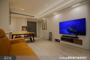 開箱精品包藏家的夢幻天堂! 老屋翻新增設除濕系統與海量展示收納，客製供排水設施，享受自動化掃地機器人_視覺圖